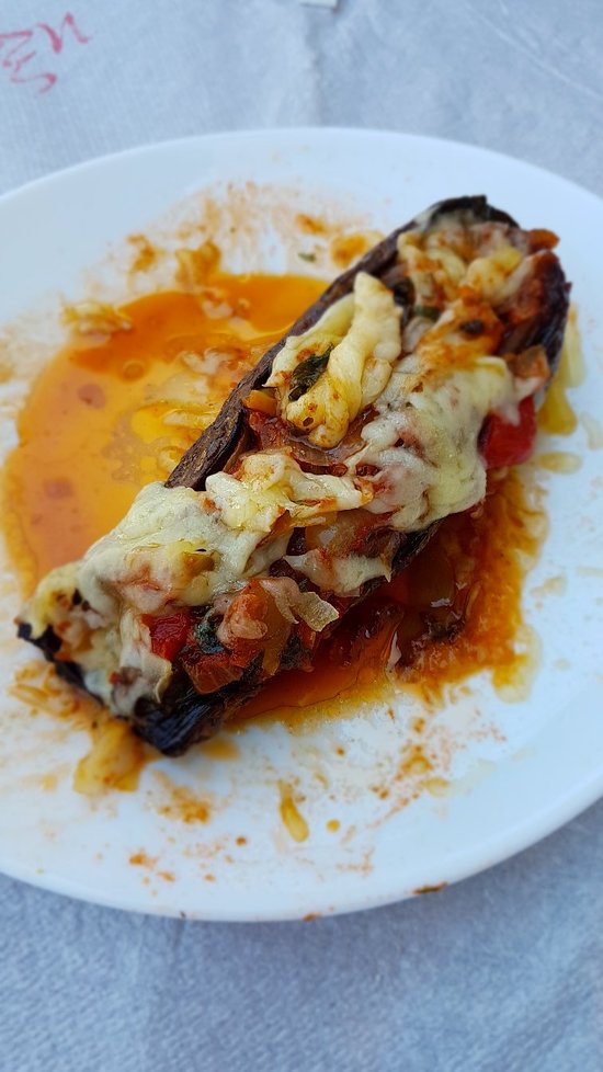 Temi Albanian Food