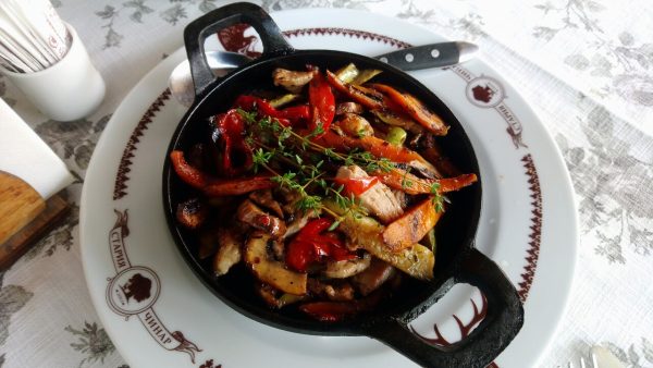 Staria Chinar - Preslav